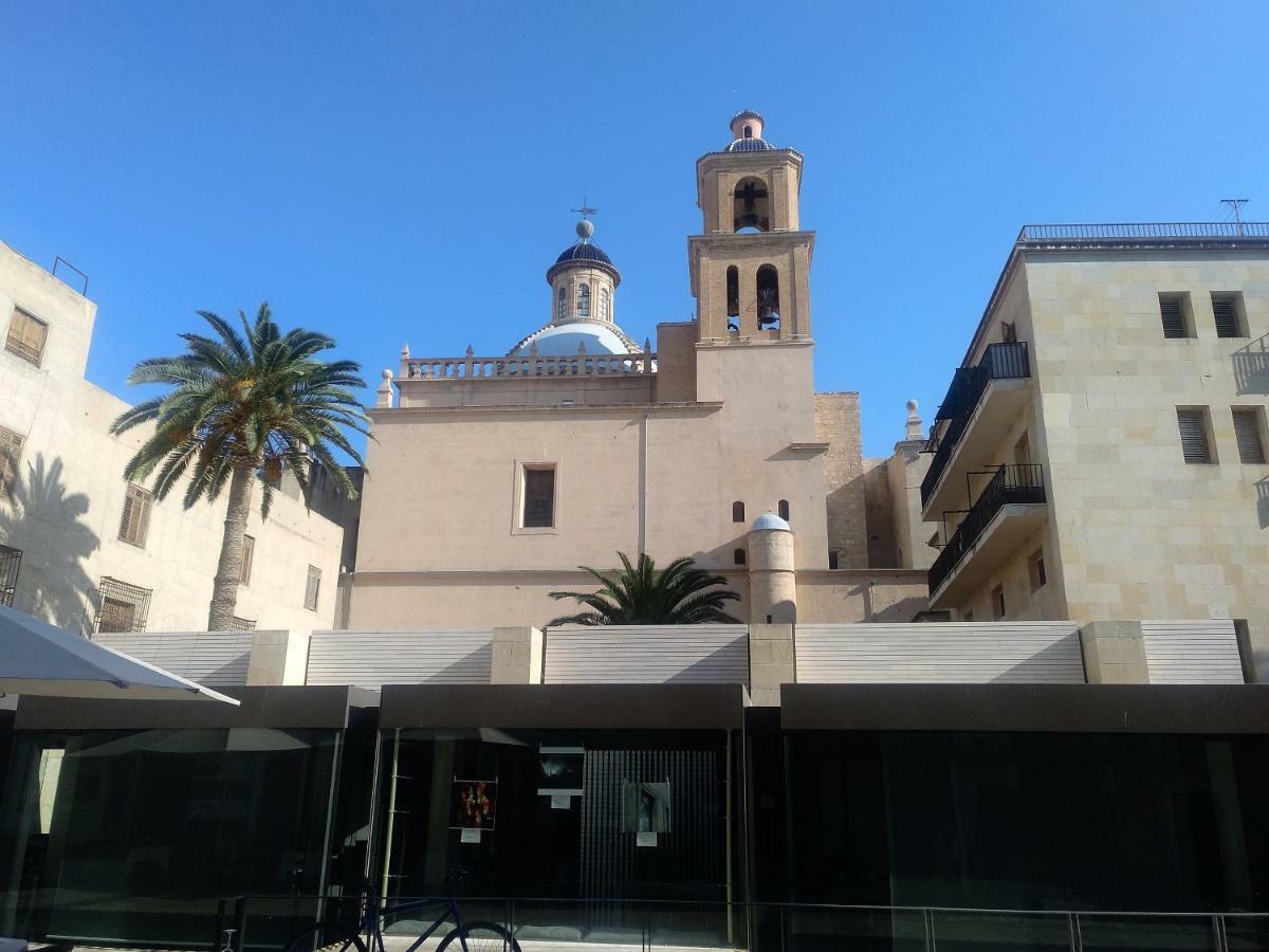 Estudio Alicante Centro Buitenkant foto
