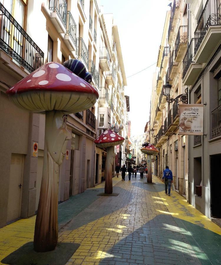 Estudio Alicante Centro Buitenkant foto